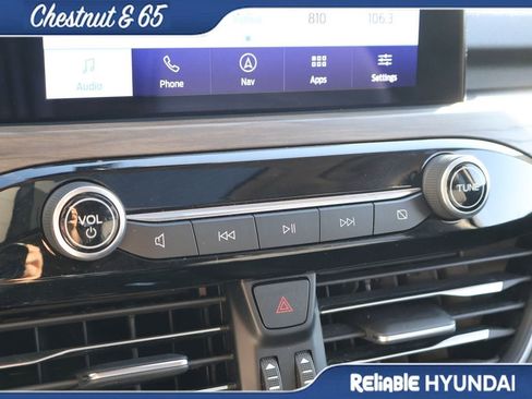 Used 2020 Ford Escape Titanium AWD/4WD image 37