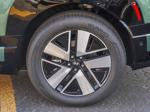 New 2026 Hyundai Ioniq 9 SEL image 11