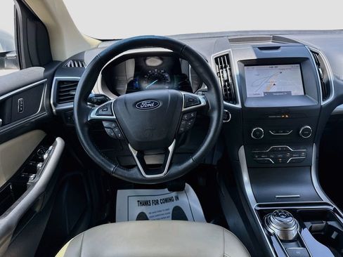 Used 2020 Ford Edge SEL w/ Convenience Package FWD image 26