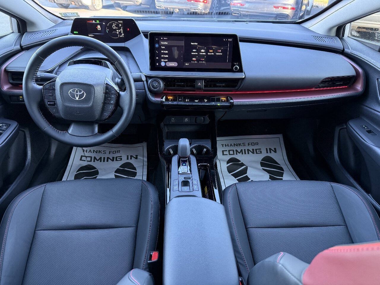 Used 2024 Toyota Prius Prime FWD image 16