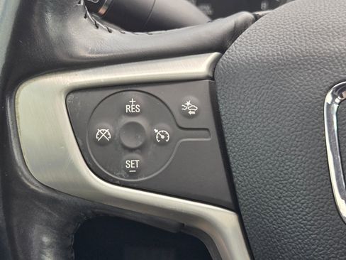 Used 2019 GMC Acadia SLT image 28