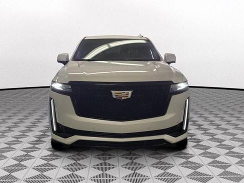 Certified 2023 Cadillac Escalade Sport Platinum image 2