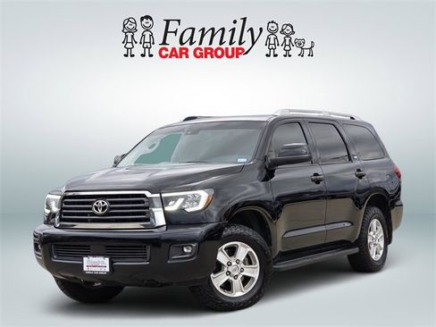 Used 2020 Toyota Sequoia SR5 image 1