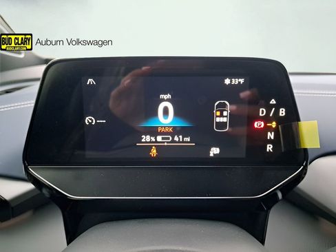 New 2025 Volkswagen ID.4 Pro S Plus AWD/4WD image 21