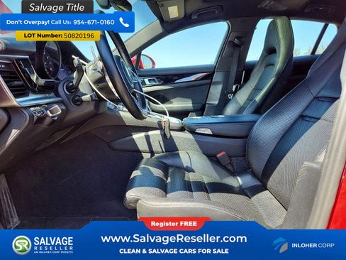 Used 2018 Porsche Panamera image 9