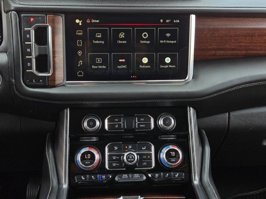 Used 2023 GMC Yukon Denali Ultimate AWD/4WD image 19