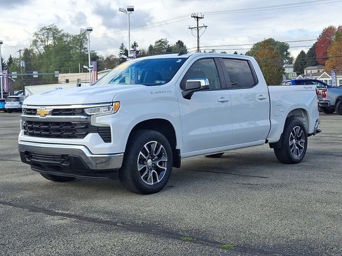 Used 2023 Chevrolet Silverado 1500 LT image 3