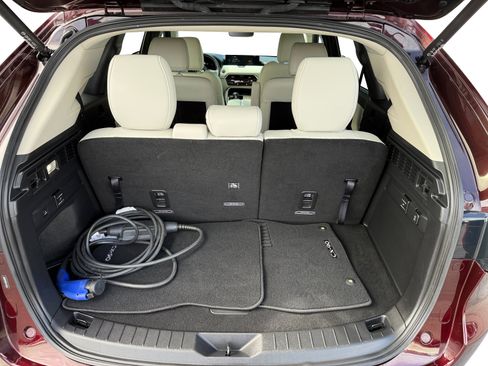 Certified 2024 MAZDA CX-90 Plug-In Hybrid w/ Premium Plus AWD/4WD image 17
