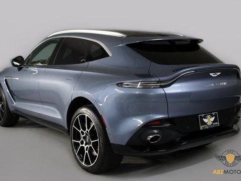 Used 2021 Aston Martin DBX image 7