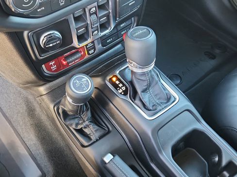 New 2026 Jeep Gladiator Rubicon image 25