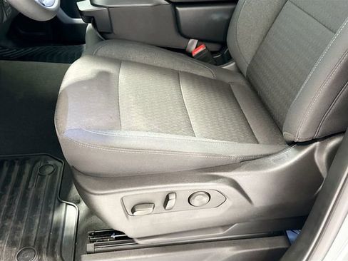 Certified 2025 Chevrolet Silverado 1500 Custom w/ LPO, Dark Essentials Package image 17