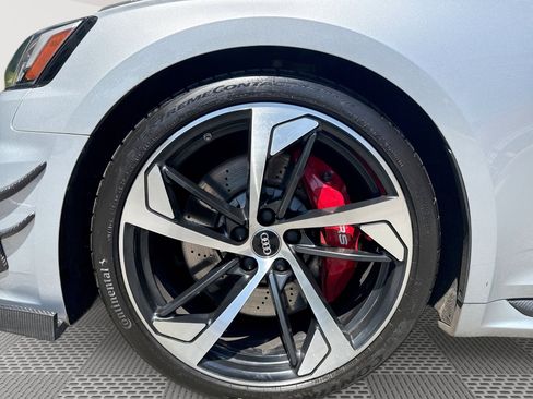 Used 2018 Audi RS 5 AWD/4WD image 19