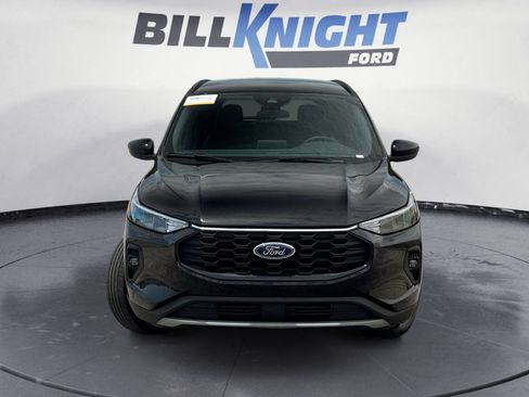 Certified 2025 Ford Escape ST-Line Select AWD/4WD image 8