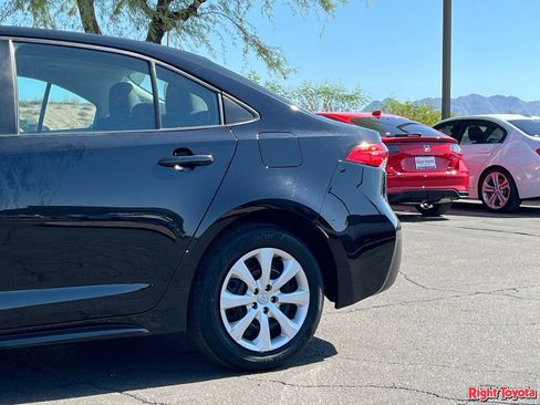 Certified 2024 Toyota Corolla LE FWD image 11