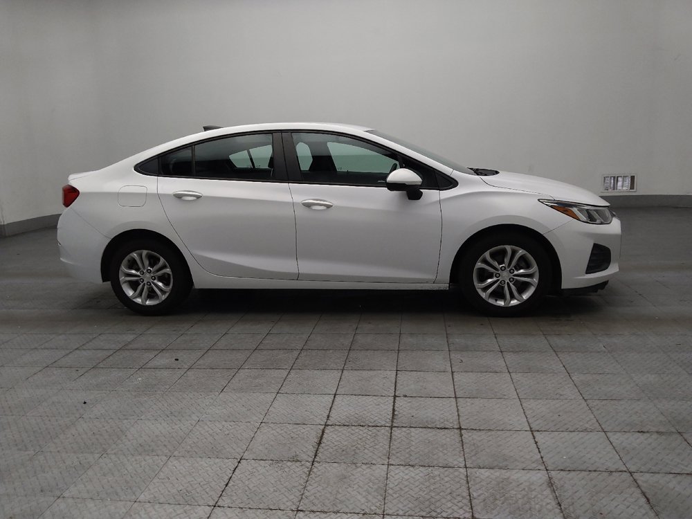 Used 2019 Chevrolet Cruze LS w/ LS Convenience Package FWD image 11