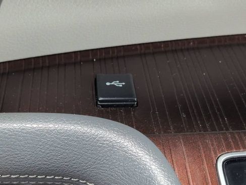Certified 2022 Toyota Sienna LE AWD/4WD image 21