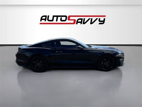 Used 2021 Ford Mustang GT w/ Equipment Group 301A image 8