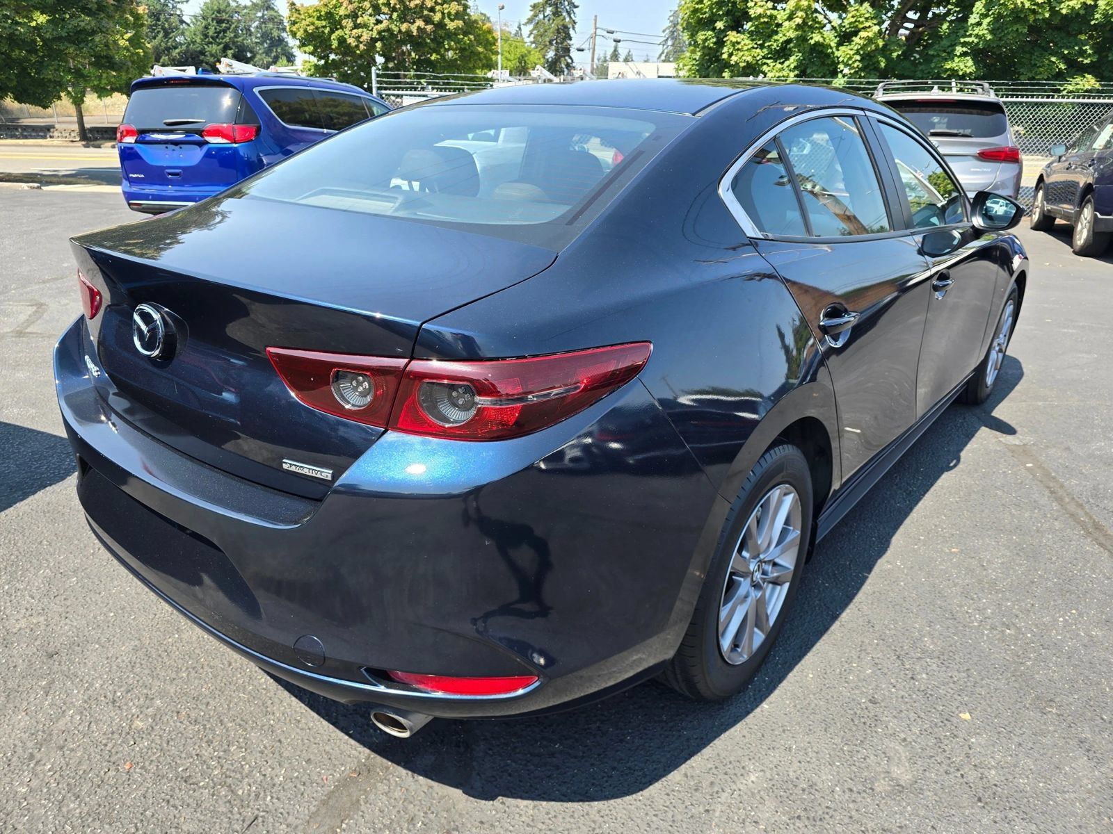 Used 2021 MAZDA MAZDA3 s FWD image 5