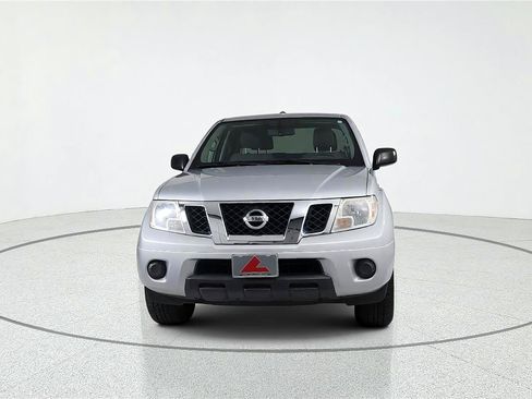 Used 2012 Nissan Frontier SV w/ SV Premium Utility Pkg RWD image 2