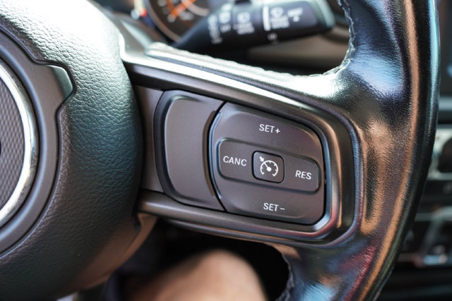 Used 2021 Jeep Wrangler Sport AWD/4WD image 30
