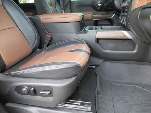 Used 2021 Chevrolet Silverado 3500 High Country w/ Z71 Off-Road Package image 11