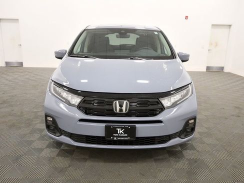 New 2026 Honda Odyssey Touring image 10