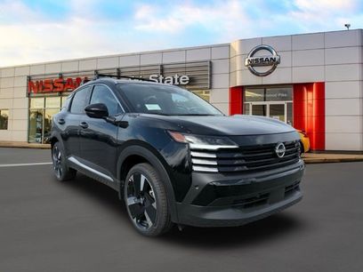 New 2026 Nissan Kicks SR w/ Cold Weather Package