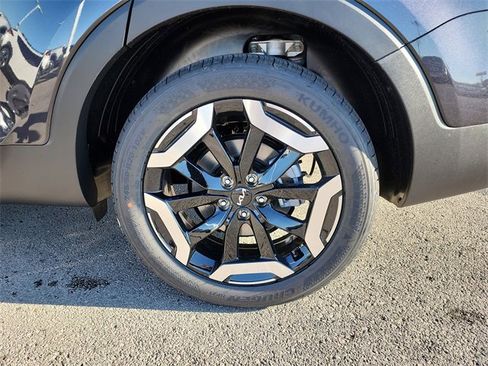 New 2025 Kia Telluride S image 28