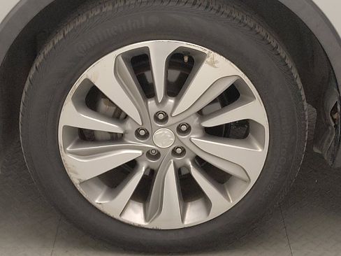 Used 2019 Buick Encore Preferred image 31