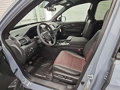 New 2026 Honda Ridgeline Black Edition image 10