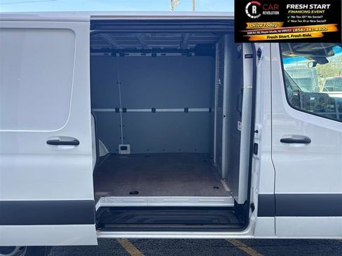 Used 2022 Mercedes-Benz Sprinter 2500 image 29