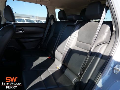 Used 2021 Nissan Rogue SL w/ Premium Package image 13