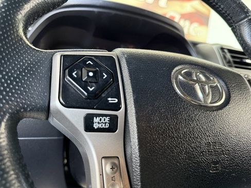 Used 2016 Toyota 4Runner SR5 image 28