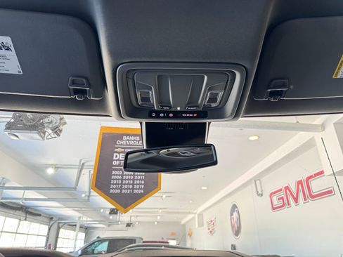 Certified 2024 Chevrolet Silverado 2500 Custom w/ Custom Value Package image 23