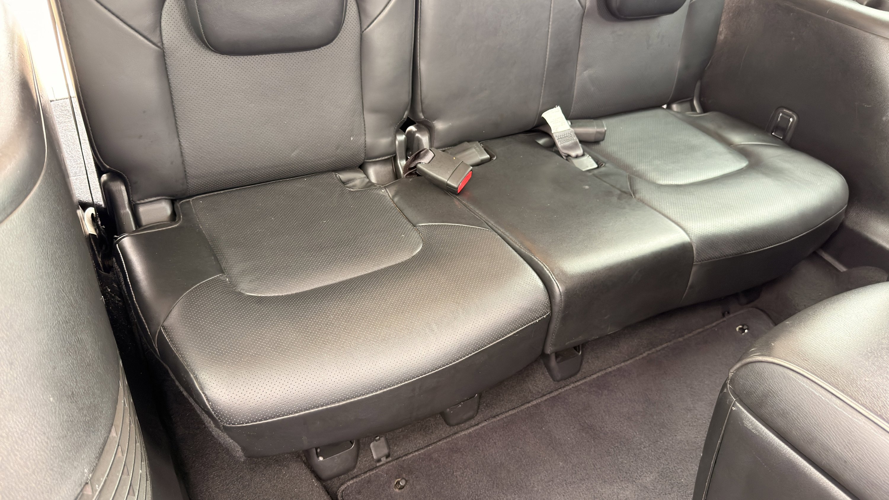 Used 2019 INFINITI QX80 Luxe RWD image 40