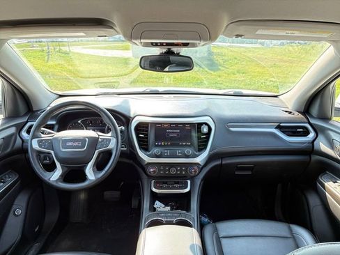 Used 2023 GMC Acadia SLT AWD/4WD image 13
