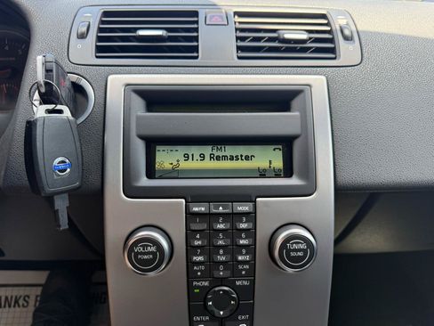 Used 2010 Volvo C70 T5 FWD image 15