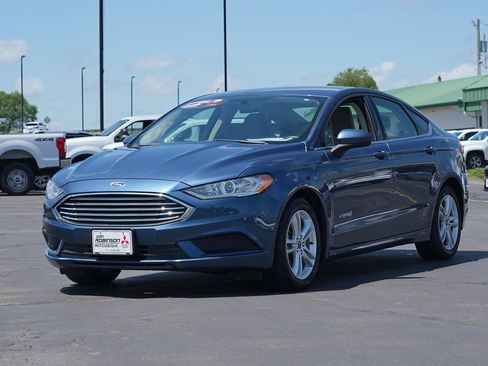 Used 2018 Ford Fusion S FWD image 7