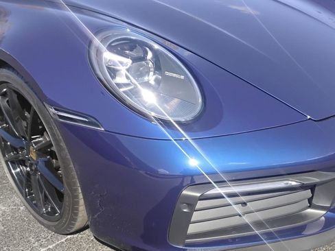 Used 2020 Porsche 911 Carrera S image 7