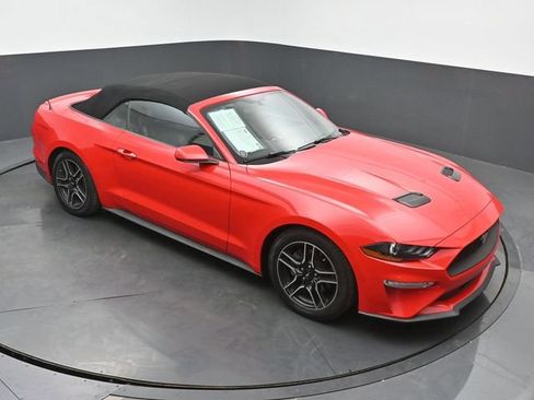 Used 2020 Ford Mustang Premium RWD image 37