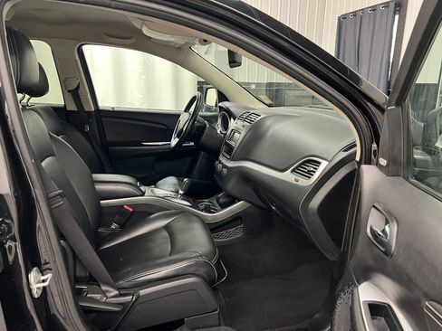 Used 2012 Dodge Journey Crew w/ Flexible Seating Group FWD image 12