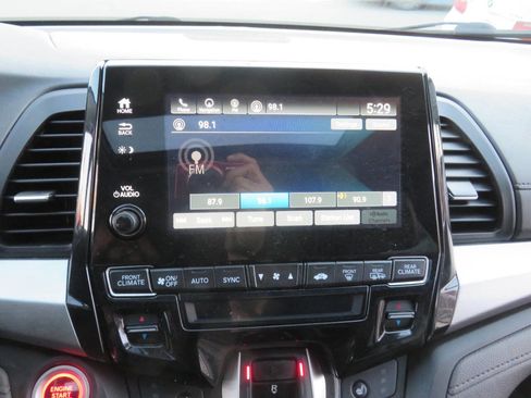 Used 2018 Honda Odyssey EX-L image 20