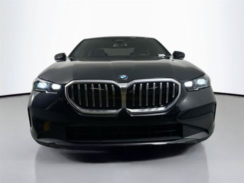 New 2026 BMW 530i xDrive w/ Premium Package AWD/4WD image 3
