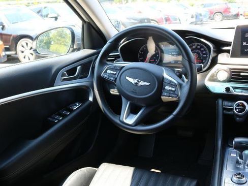 Used 2020 Genesis G70 2.0T w/ Elite Package RWD image 21