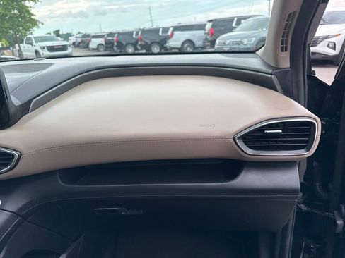 Used 2022 Hyundai Santa Fe SEL w/ Convenience + Premium Package FWD image 21