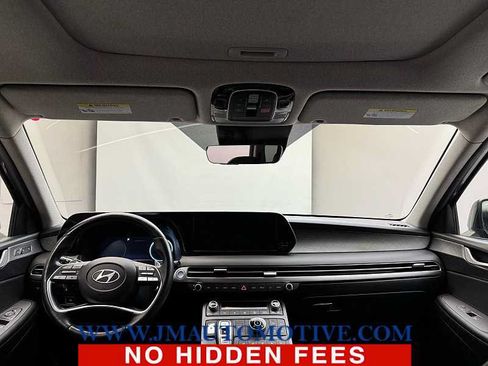 Used 2023 Hyundai Palisade Limited AWD/4WD image 12