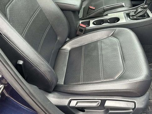 Used 2014 Volkswagen Passat TDI SE image 25