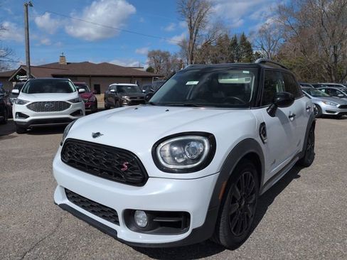 Used 2019 MINI Cooper Countryman S w/ Premium Package image 9