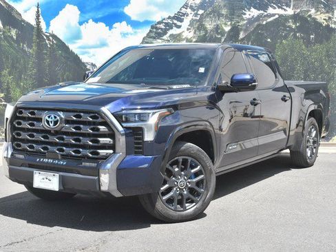 Used 2022 Toyota Tundra Platinum w/ Advanced Package AWD/4WD image 6