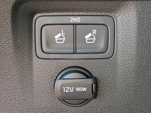 New 2025 Kia Telluride S image 15